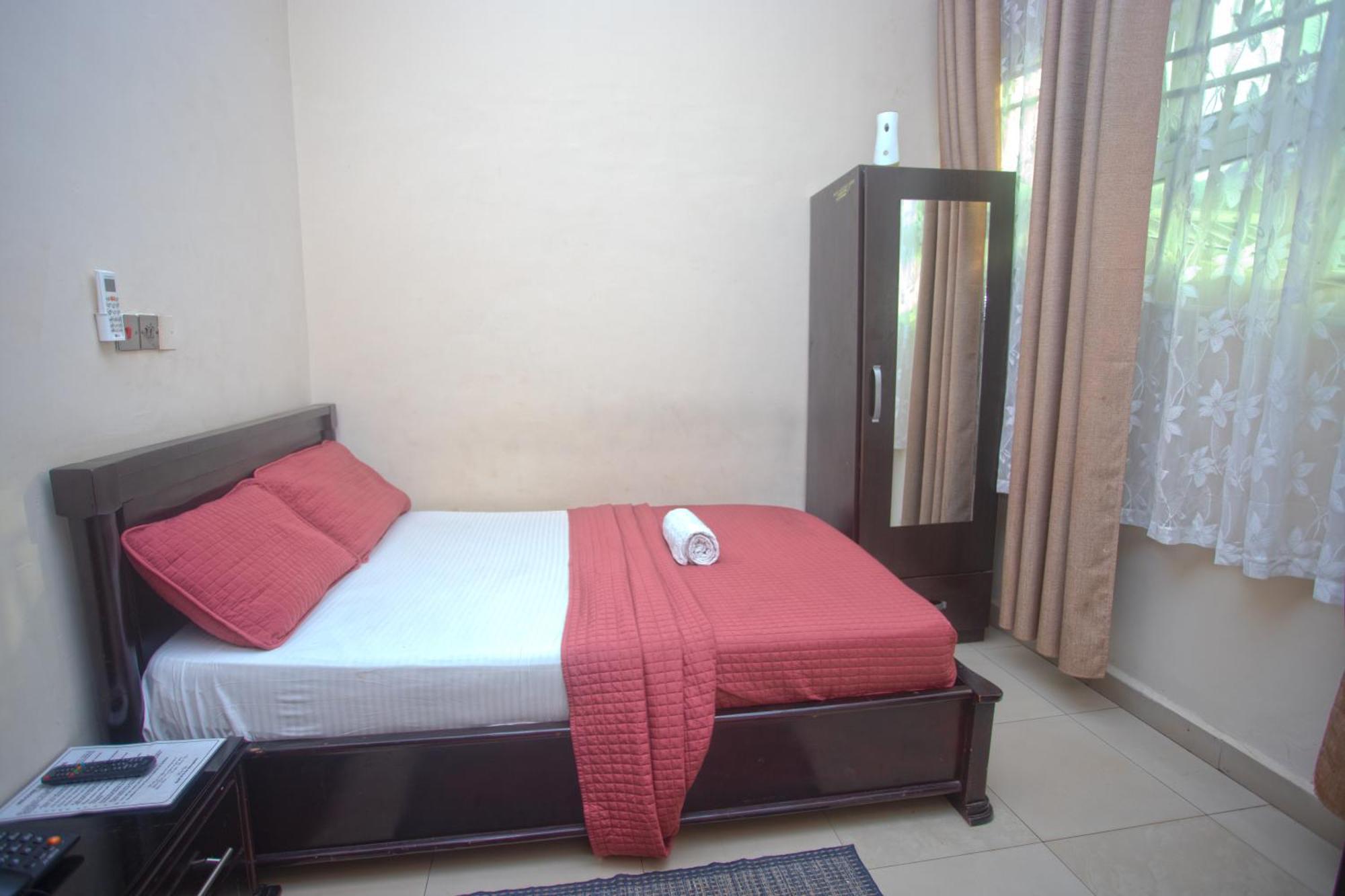 Labev Hotel Kumasi Buitenkant foto